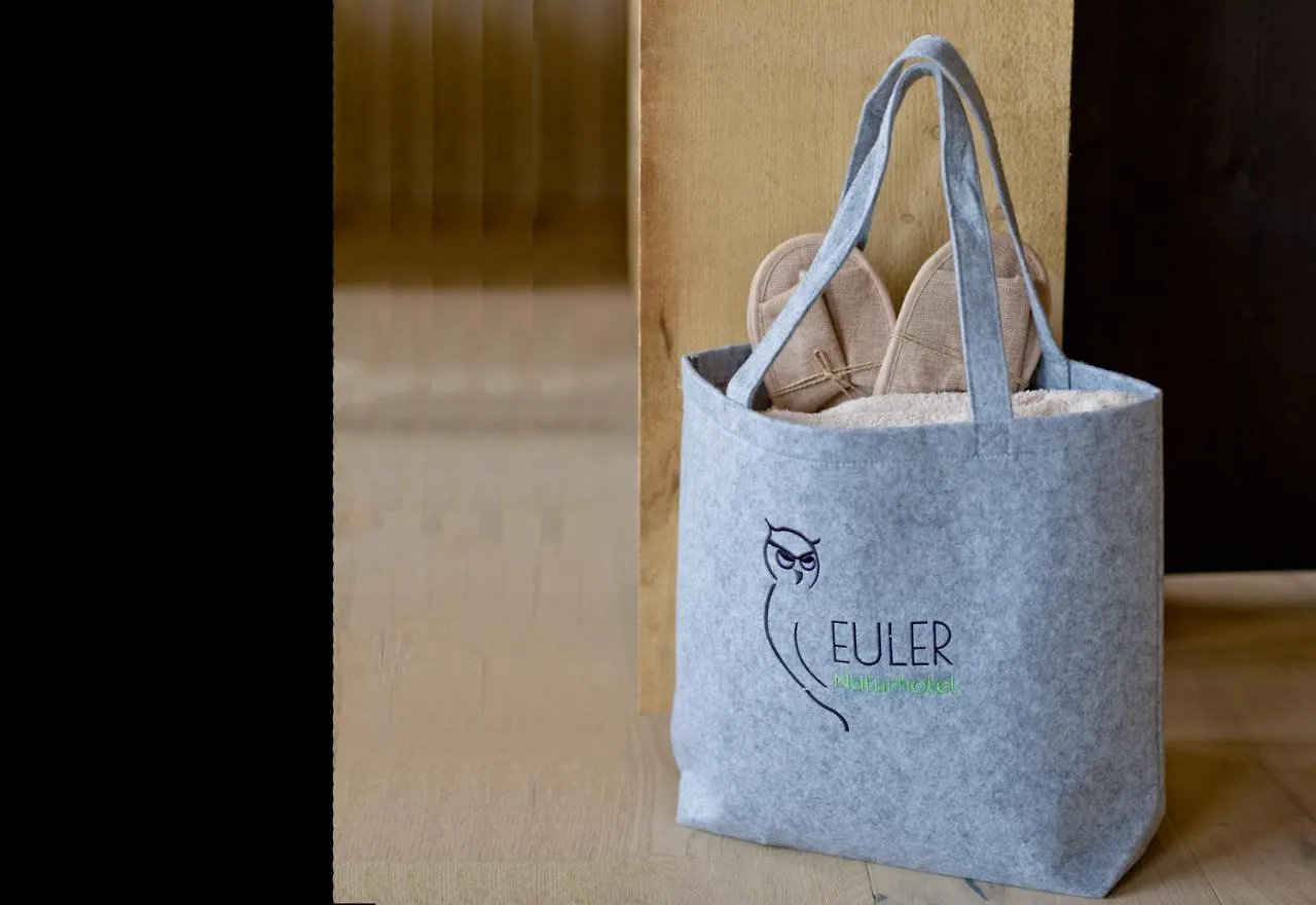 Naturhotel & Chalets Euler Нойшёнау Германия