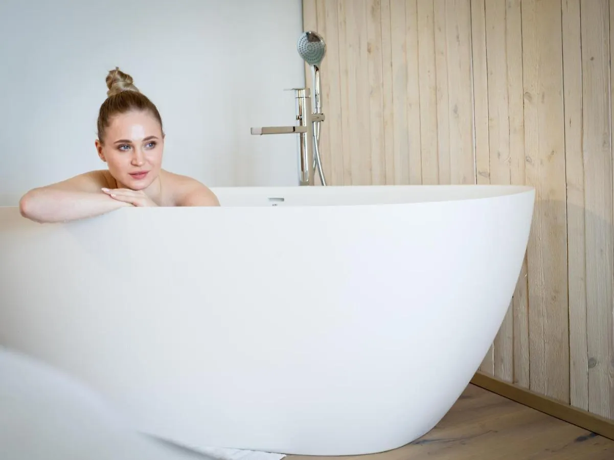 Отель Naturhotel & Chalets Euler Нойшёнау